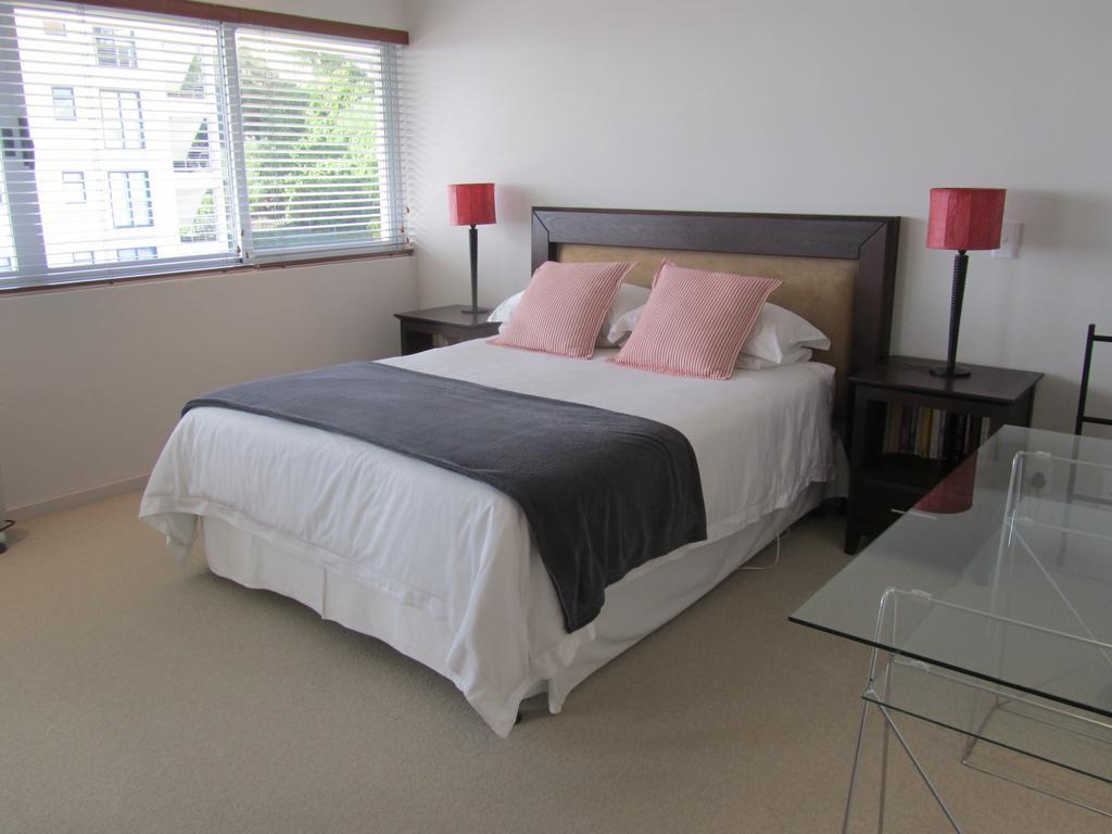 Doverhurst Apartment เคปทาวน์ ภายนอก รูปภาพ
